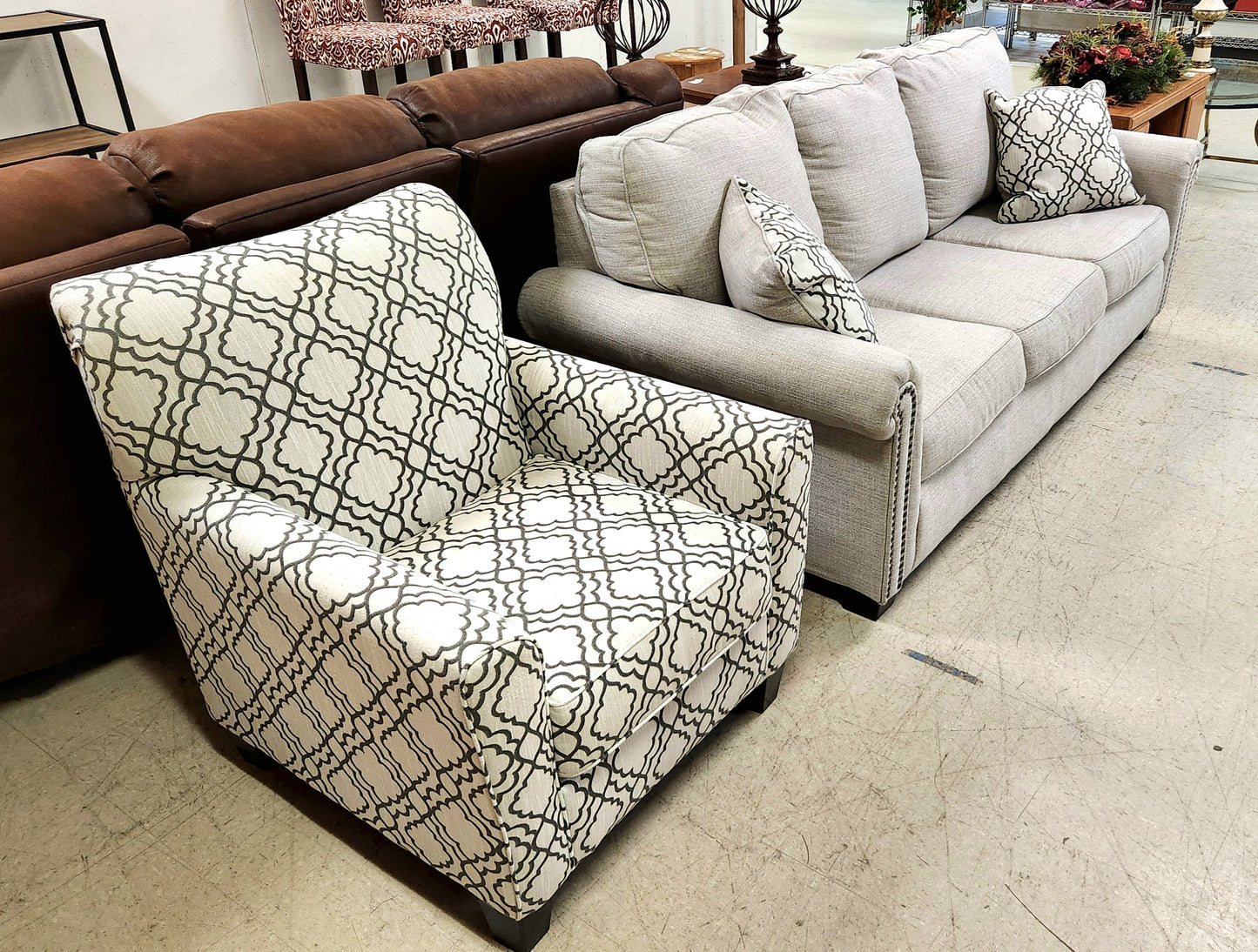 ASHLEY Gray Print SOFA SET